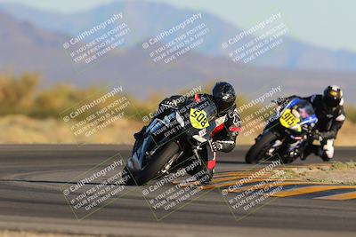 media/Oct-29-2022-CVMA (Sat) [[14c0aa3b66]]/Race 11 Amateur Supersport Open/